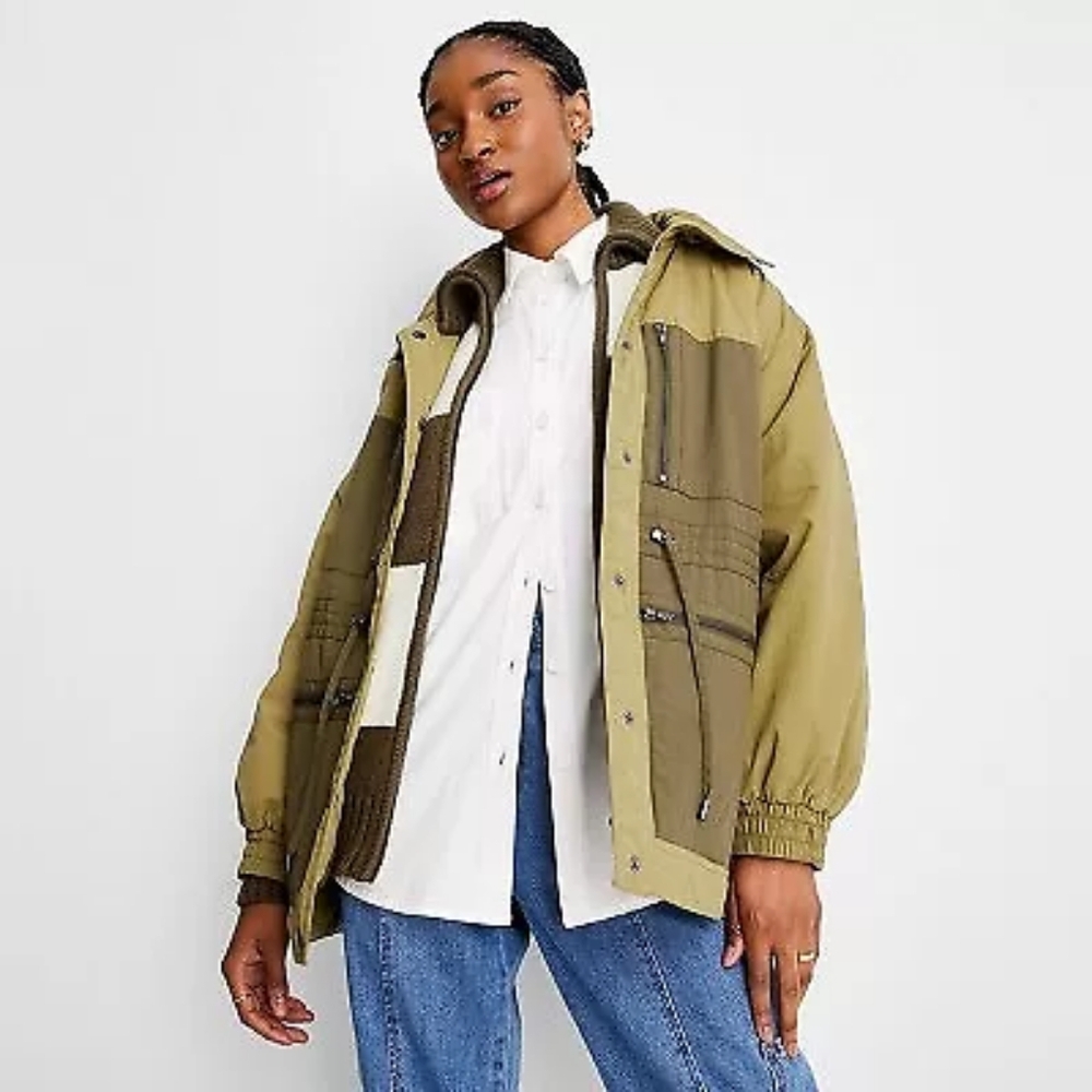 Future Collective x Reese Blutstein Womens XS Boxy Barn Two-Tone Green Jacket
